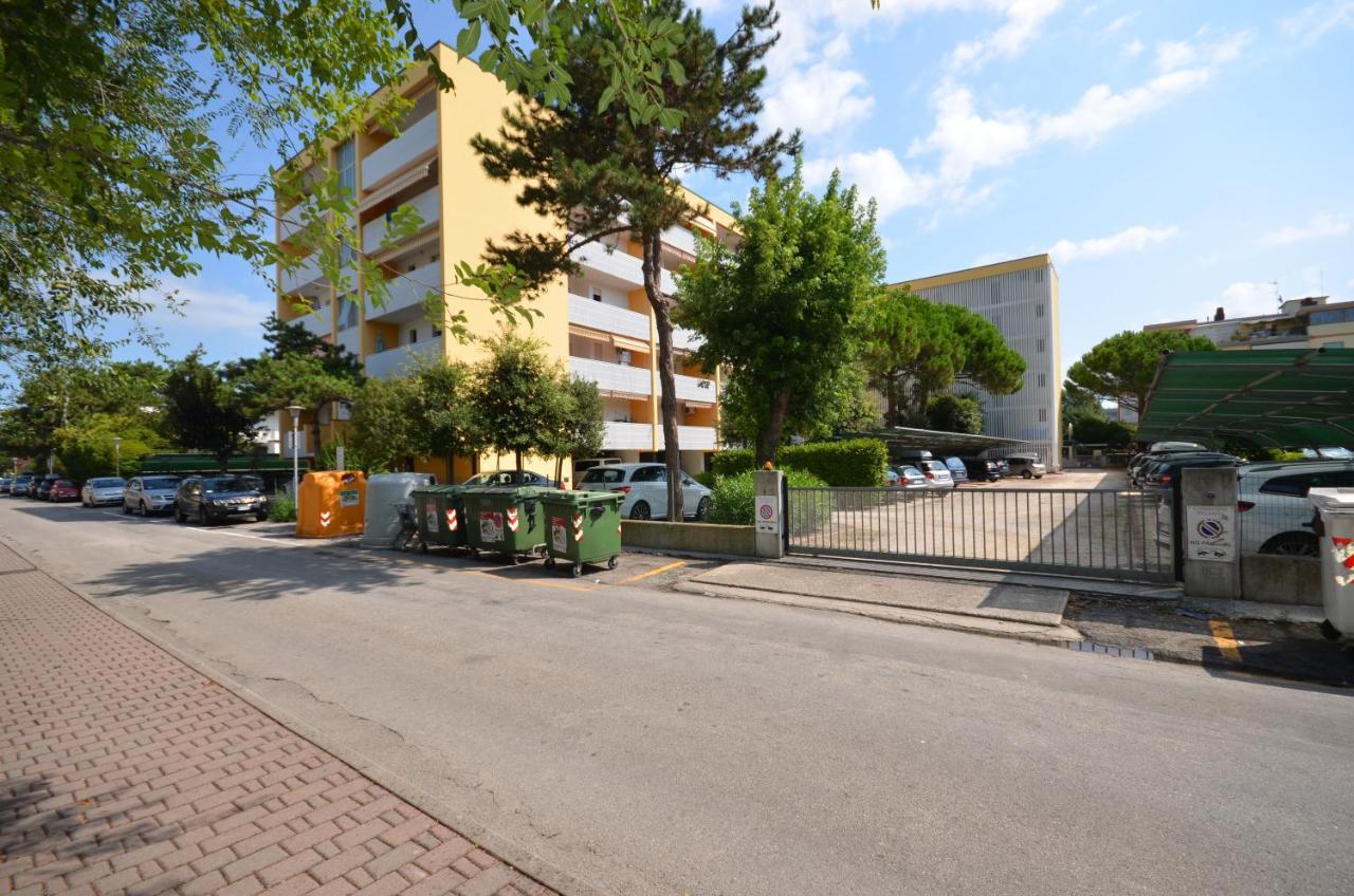 Appartamenti Atlante Bibione Zewnętrze zdjęcie
